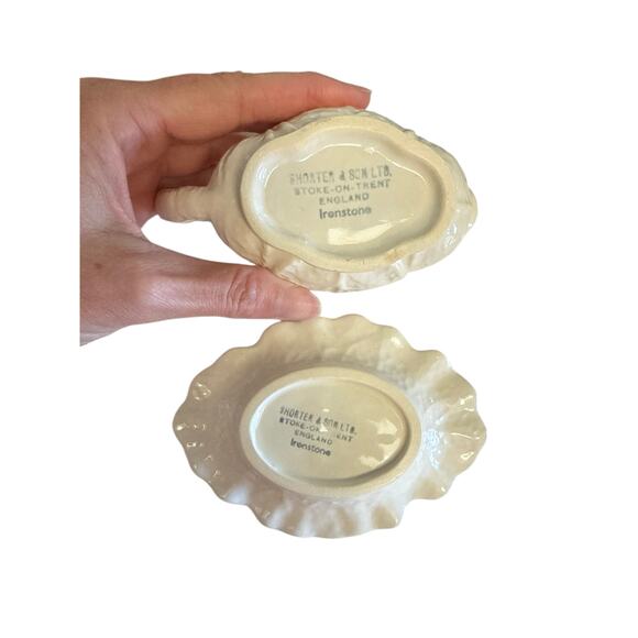 Shorter & Sons Ltd. England Vintage Cabbage Leaf Gravy Boat - Picture 3 of 8